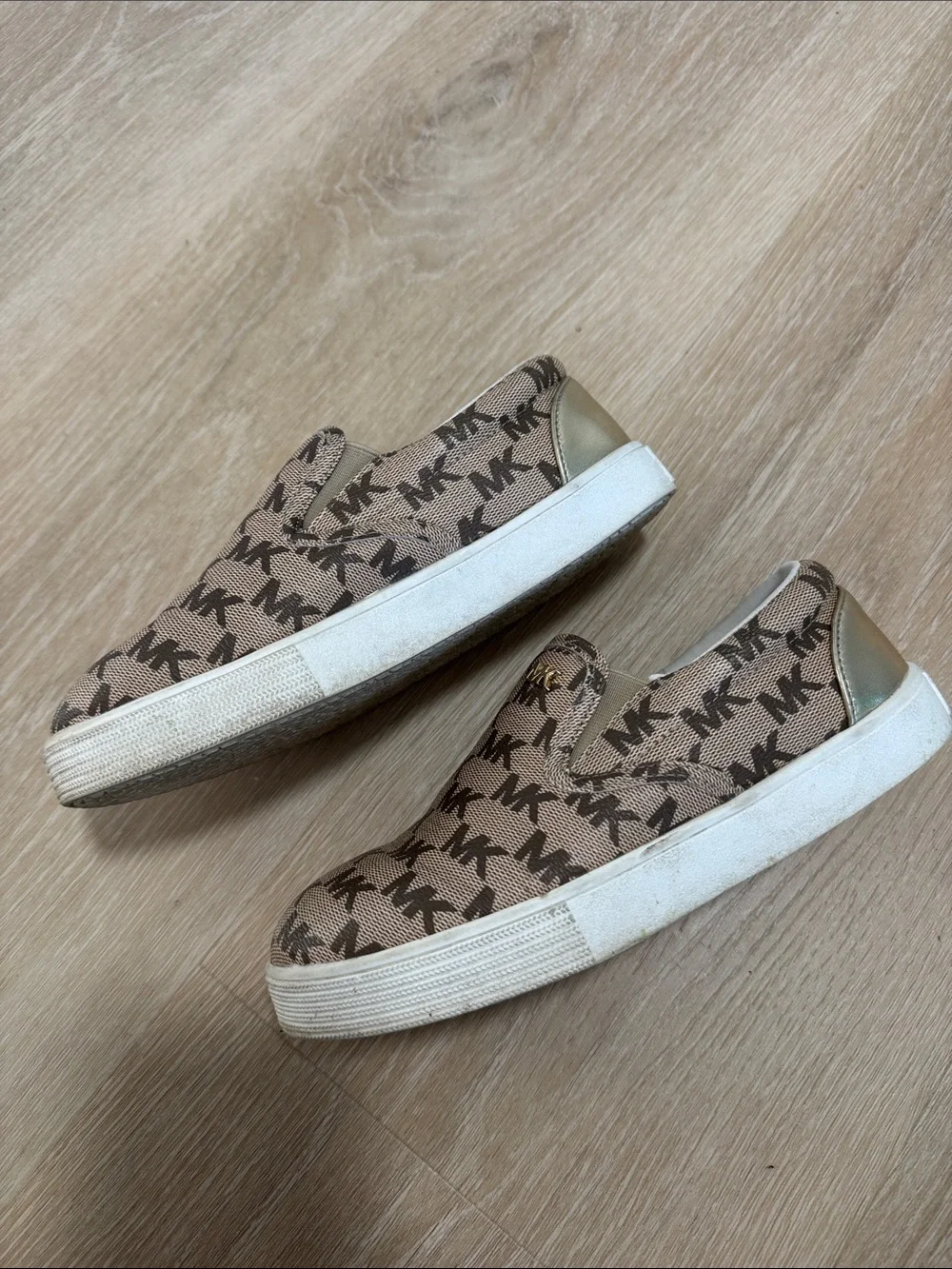 Michael Kors Kids Tan and Brown MK Logo Slip-On Sneakers